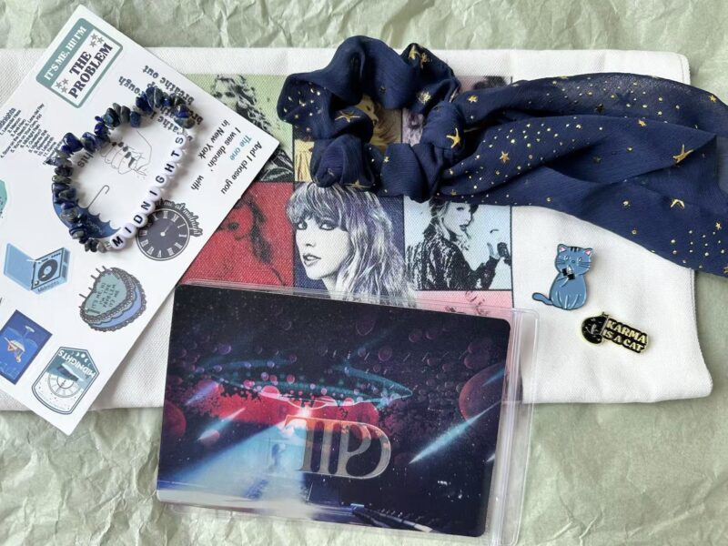 Taylor Swift Mystery Gift Box - Customizable Taylor Swift Era-Inspired Box - Image 10