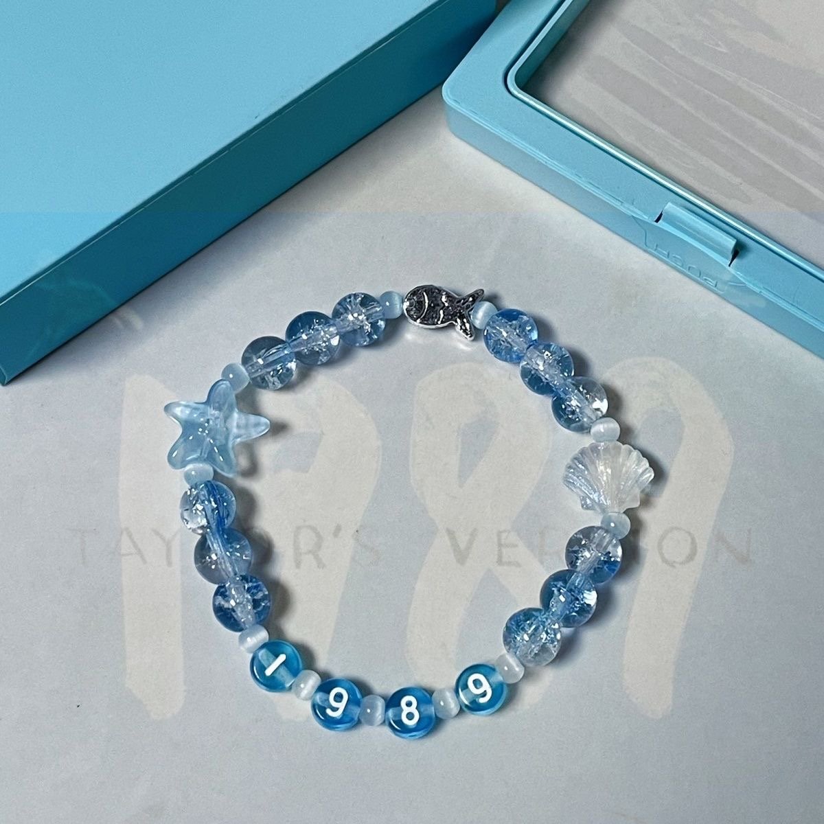 1989 Inspired Friendship Bracelet - Image 4