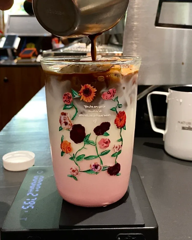 Vintage Floral Glass Cup | 16oz / 470ml Borosilicate | Iced Coffee & Matcha Cup - Image 5