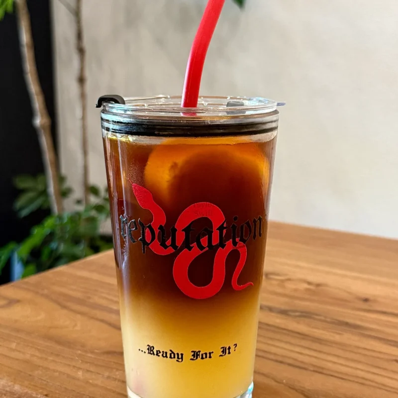 Reputation Inspired Glass Tumbler | 17.6oz / 520ml with Lid & Red Silicone Straw