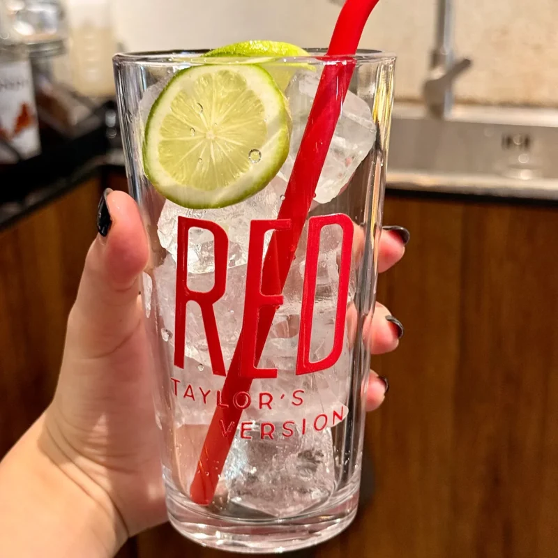 Red Inspired Vintage Crimson Glass Tumbler | 17.6oz / 520ml with Lid & Red Silicone Straw